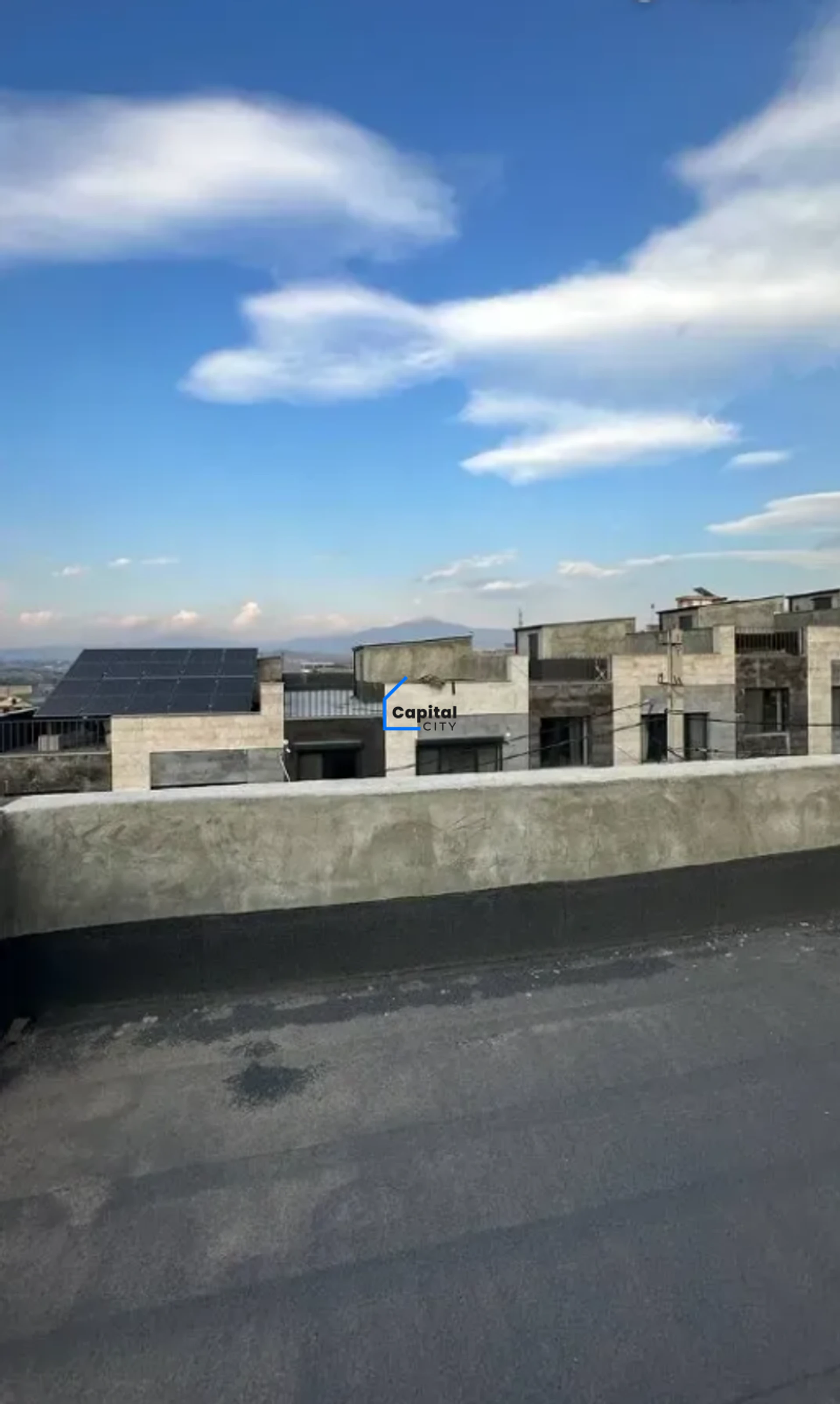 Նորակառույց 4 սենյականոց առանձնատուն վաճառքի Պետրոս Դուրյան փողոցում, Ավանում, Երևան