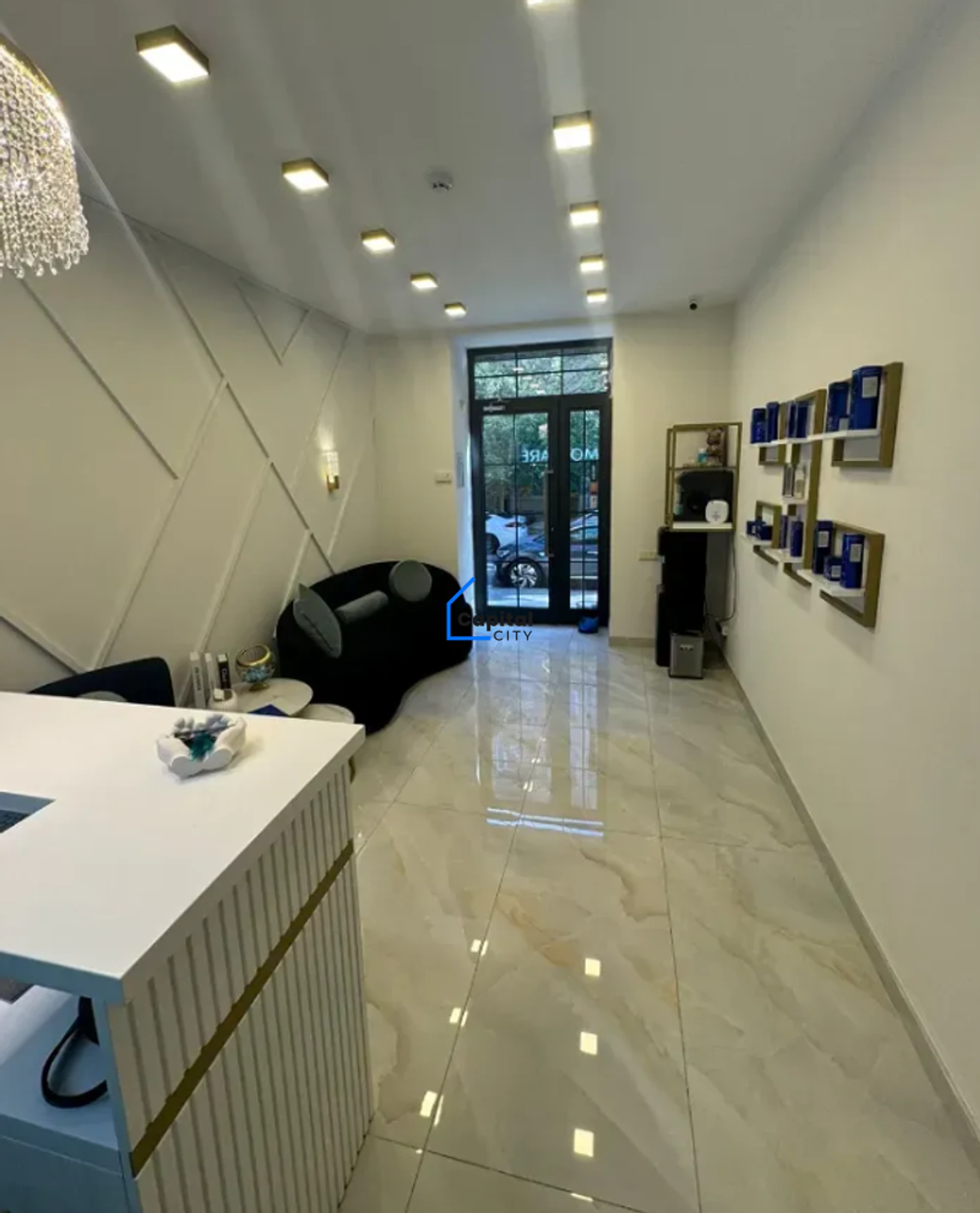 Կոմերցիոն վաճառքի Ավագ Պետրոսյանի փողոց