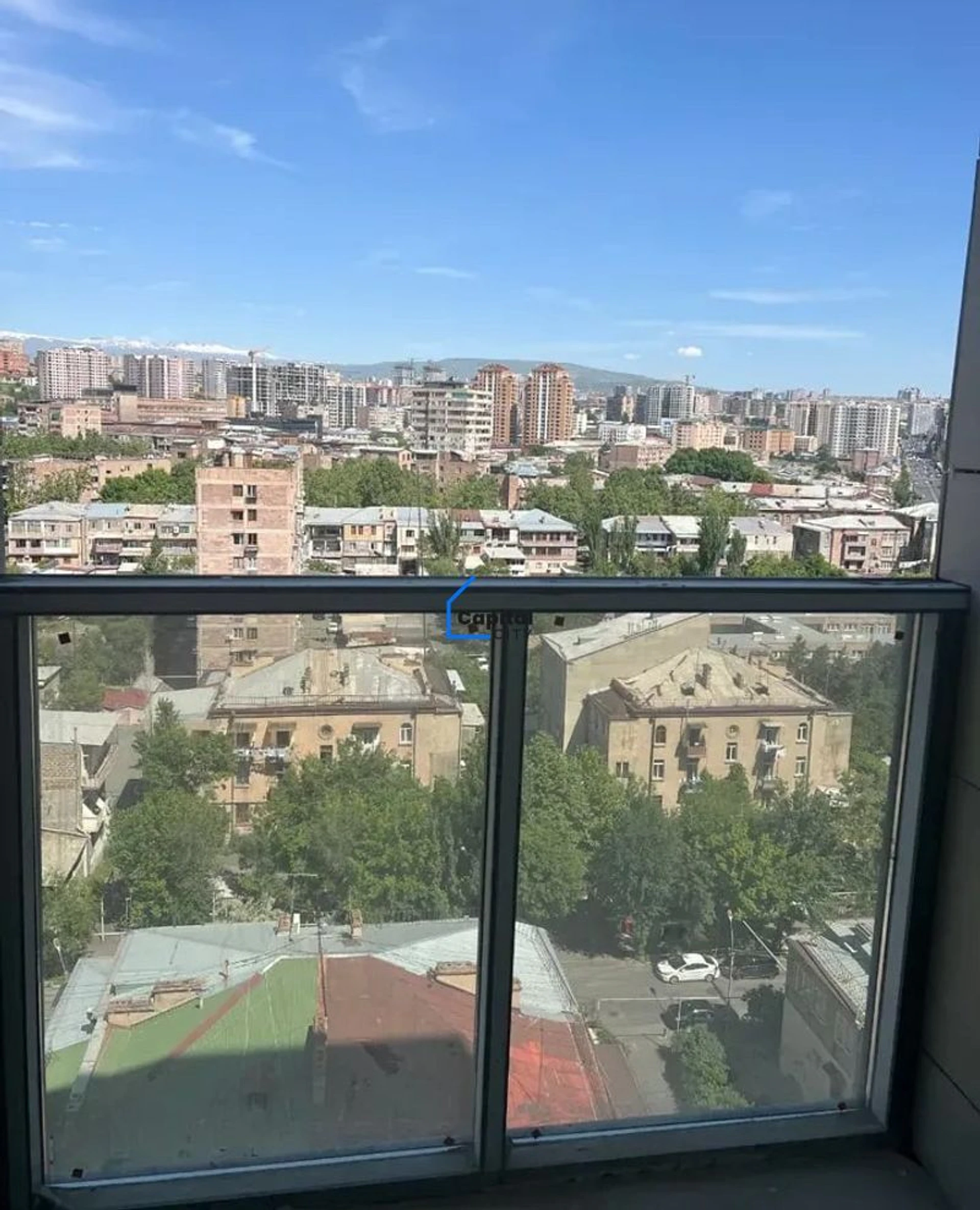 Նորակառույց 3 սենյականոց բնակարան վաճառքի Կոմիտասի պողոտա փողոցում, Արաբկիրում, Երևան