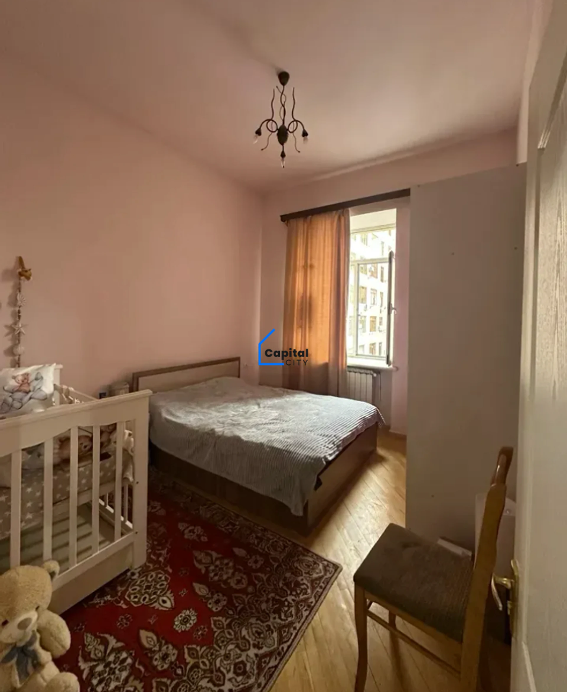3 սենյականոց բնակարան վաճառքի Նար–Դոսի փողոցում, Կենտրոնում, Երևան
