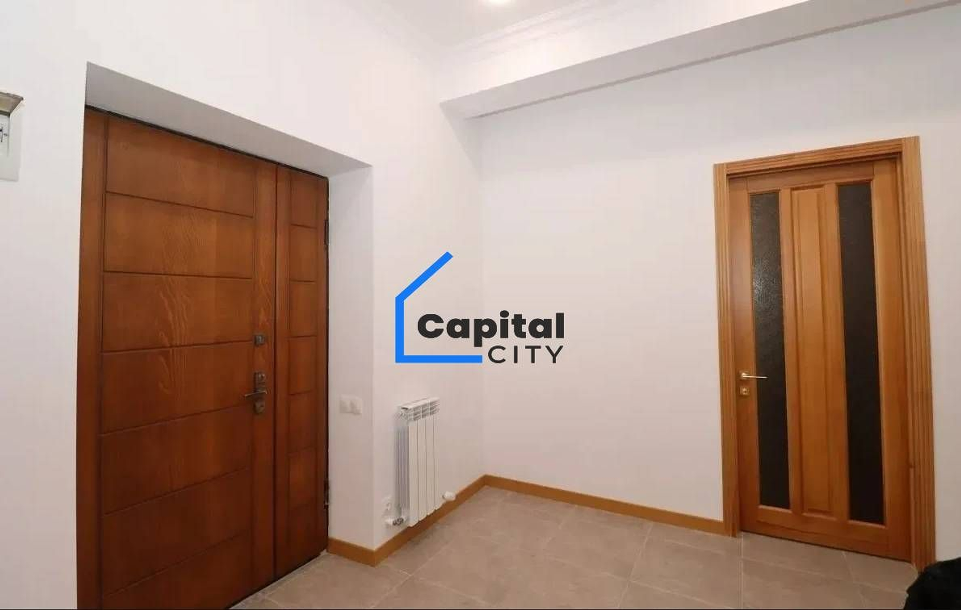 3 սենյականոց բնակարան վաճառքի Մեսրոպ Մաշտոց պողոտա փողոցում, Կենտրոնում, Երևան