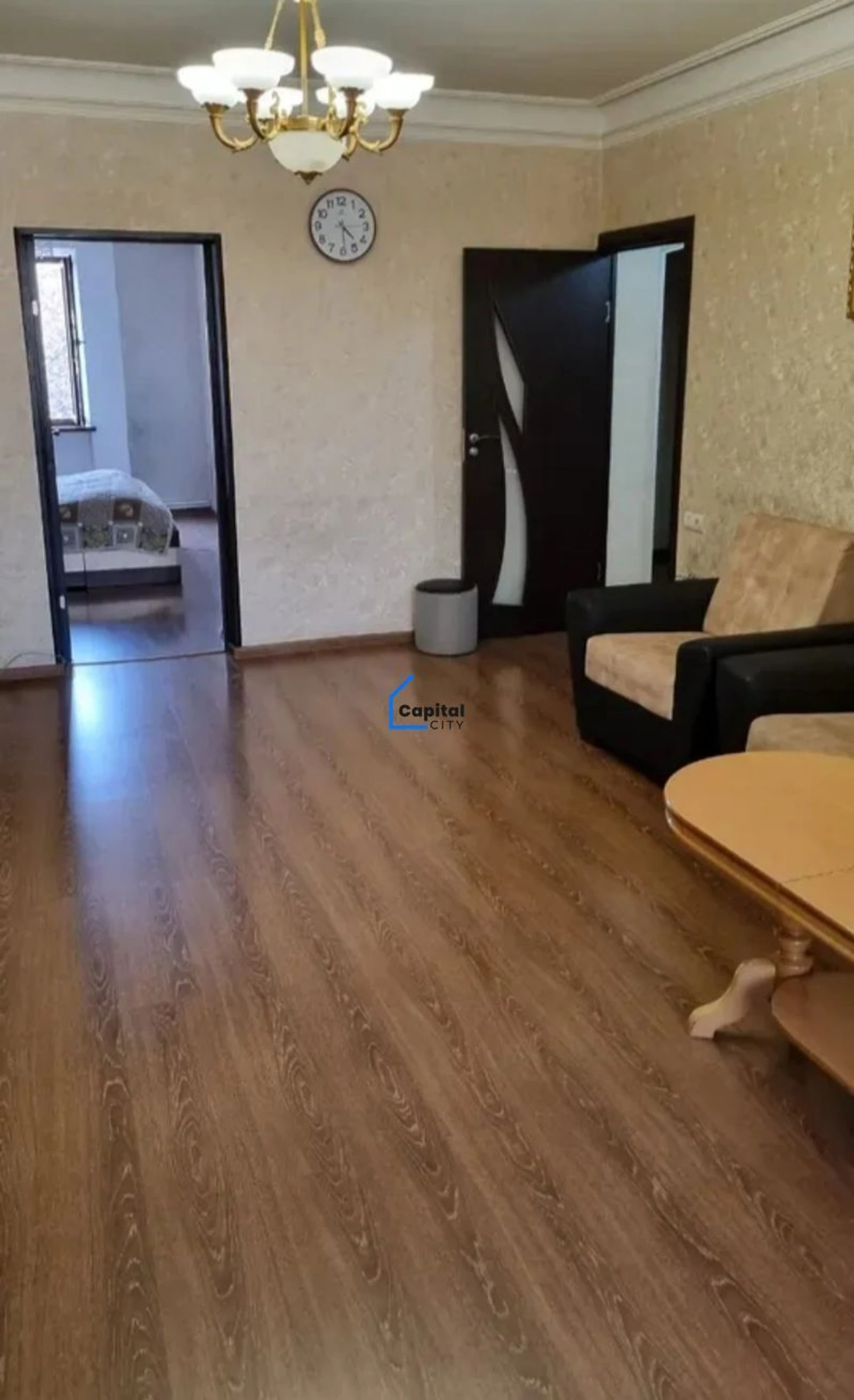 4 սենյականոց բնակարան վաճառքի Ազատության պողոտա փողոցում, Քանաքեռ - Զեյթունում, Երևան