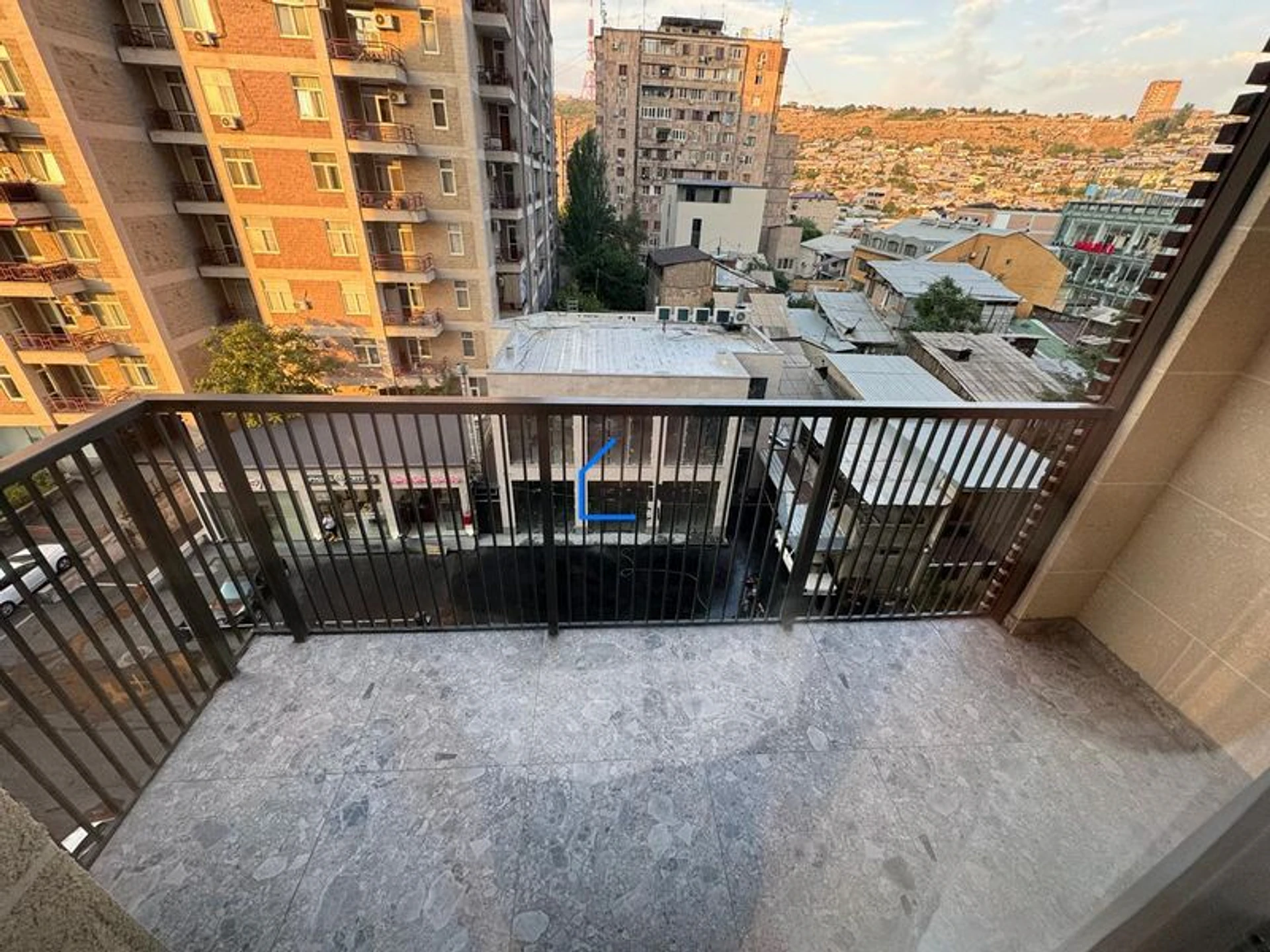 2 սենյականոց բնակարան վաճառքի Ռոստոմի փողոց 30ում, Կենտրոնում, Երևան