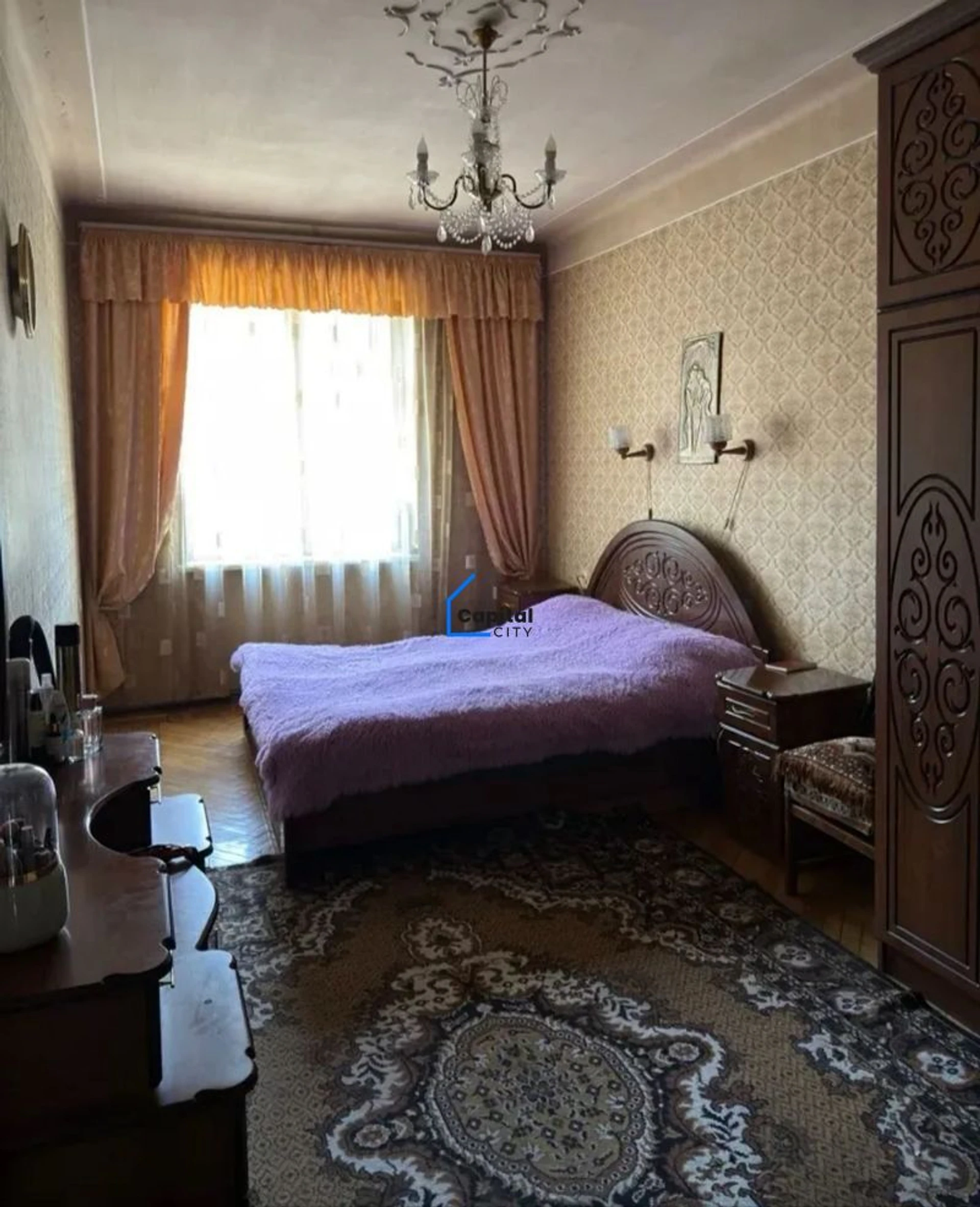 2 սենյականոց բնակարան վաճառքի Քաջազնունու փողոցում, Կենտրոնում, Երևան, 54 մ², քարե, լավ