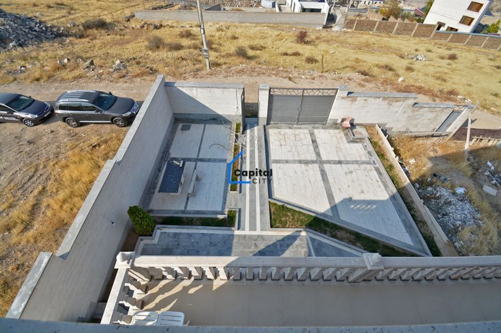 Նորակառույց 6 սենյականոց առանձնատուն վաճառքի Դուրյան փողոցում, Ավանում, Երևան