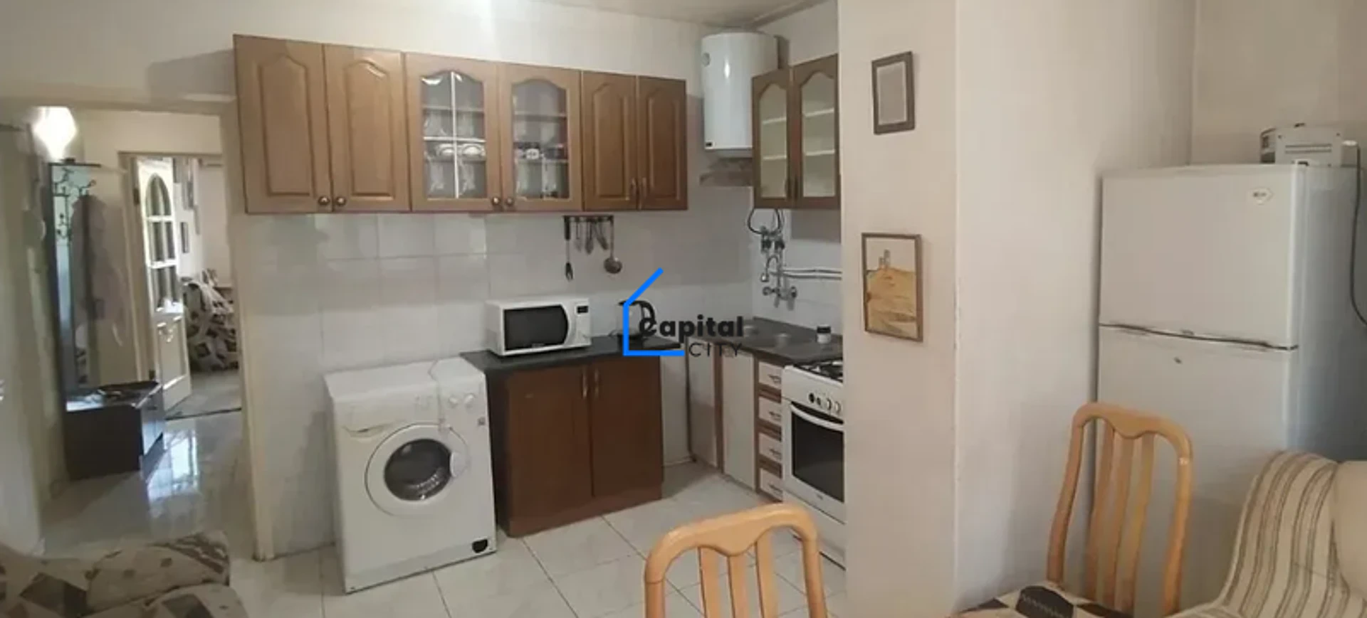 3 սենյականոց բնակարան վաճառքի Մեսրոպ Մաշտոց պողոտա փողոցում, Կենտրոնում, Երևան