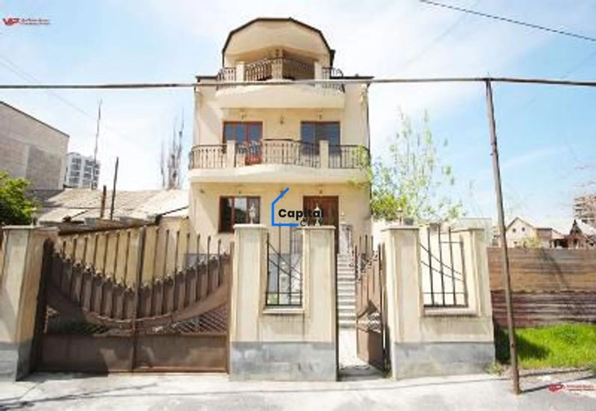 Նորակառույց 5 սենյականոց առանձնատուն վաճառքի Բաբայան փող․ փողոցում, Արաբկիրում, Երևան