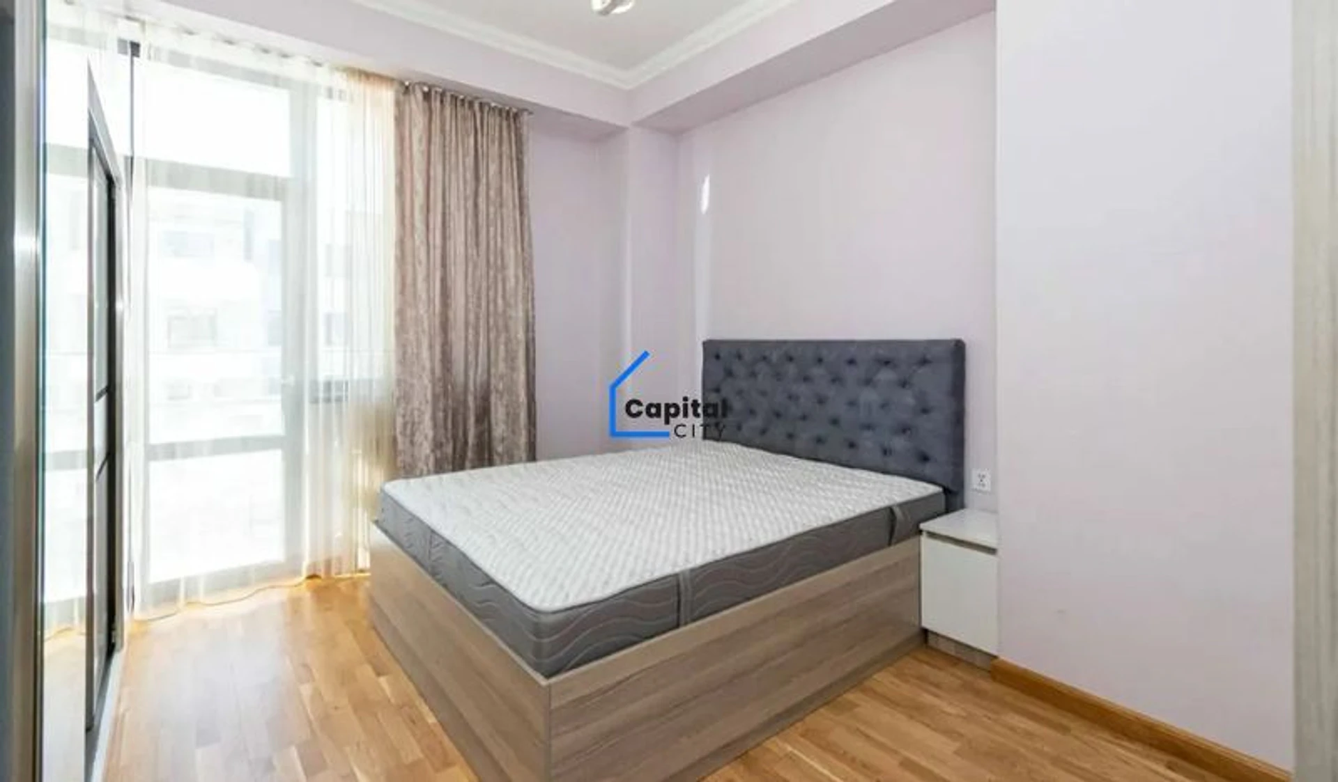 Նորակառույց 3 սենյականոց բնակարան վաճառքի Պարույր Սևակի փողոցում, Քանաքեռ - Զեյթունում, Երևան