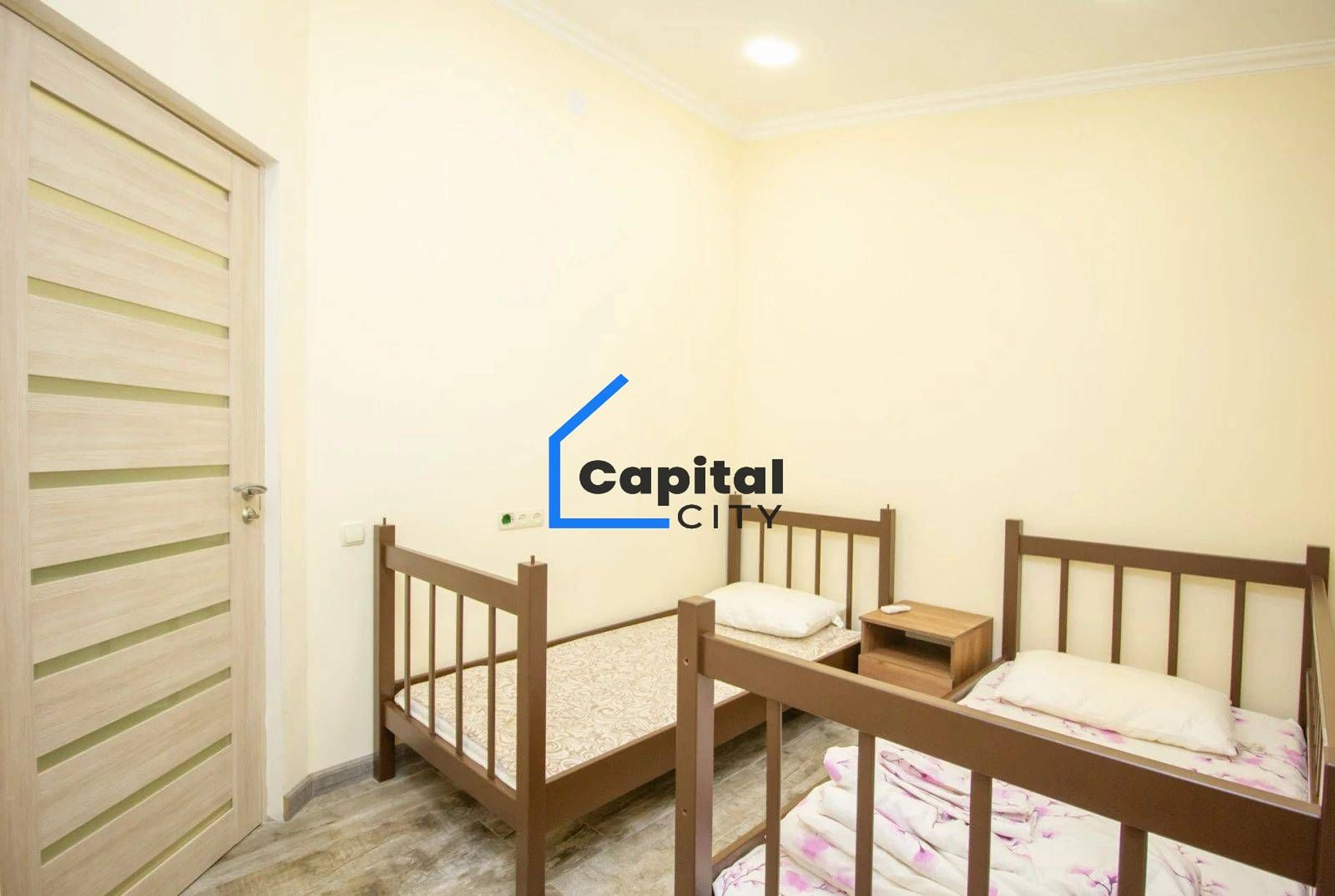 Տարածուն 3 սենյականոց բնակարան վաճառքի Arami str. փողոցում, Կենտրոնում, Երևան