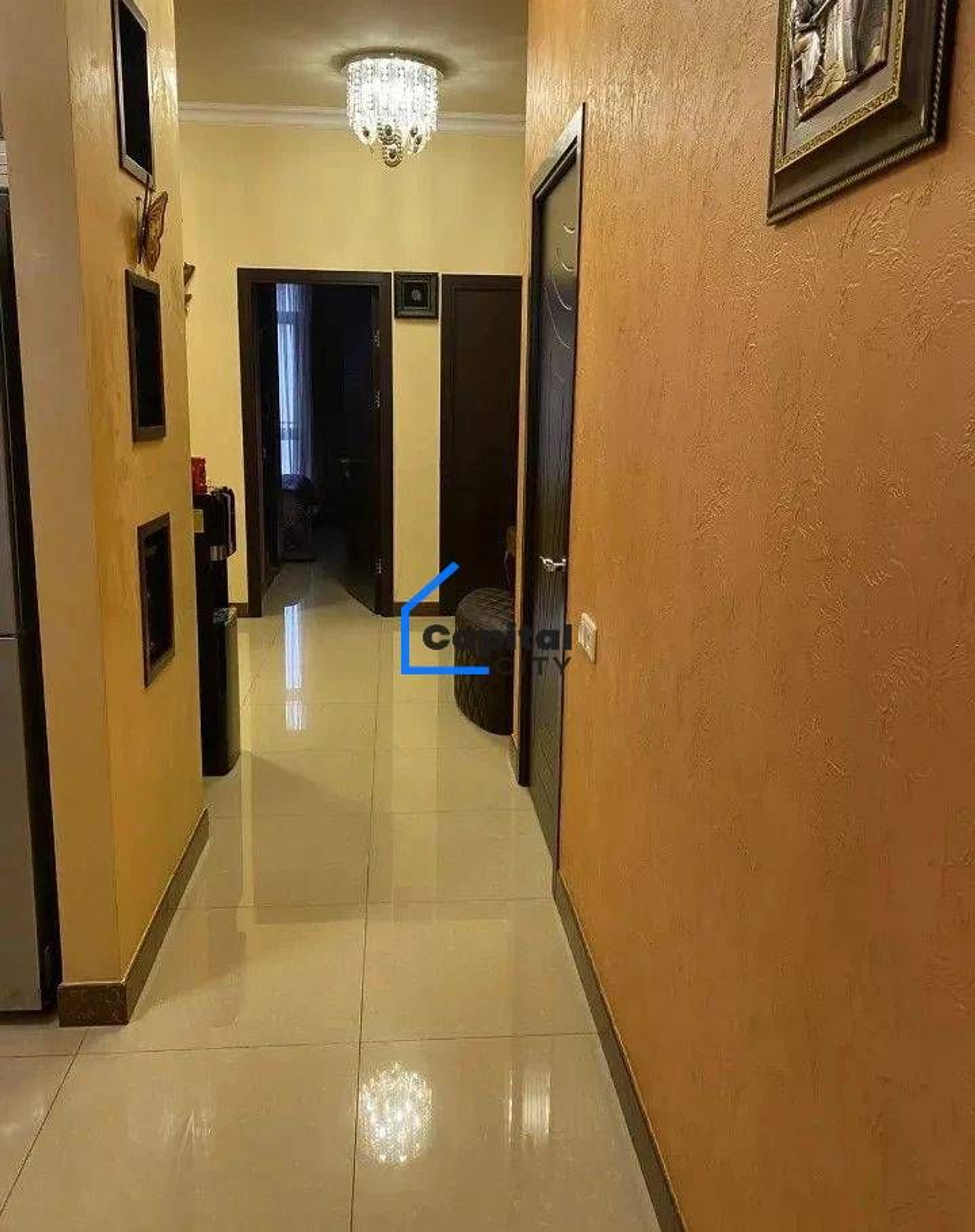 Տարածուն 4 սենյականոց բնակարան վաճառքի Սասնա Ծռերի փողոցում, Դավիթաշենում, Երևան