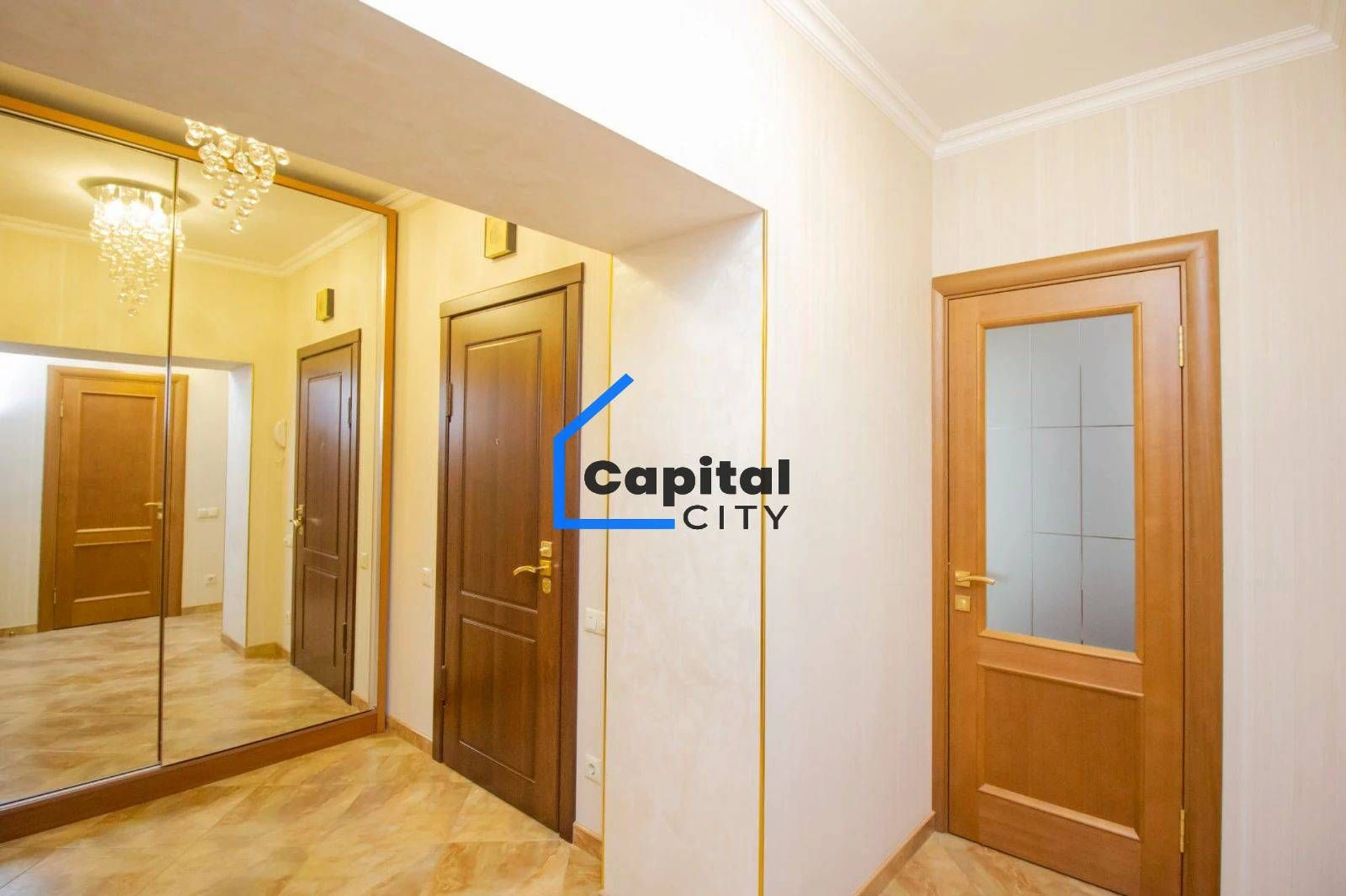 2 սենյականոց բնակարան վաճառքի Սայաթ-Նովա պողոտա փողոցում, Կենտրոնում, Երևան