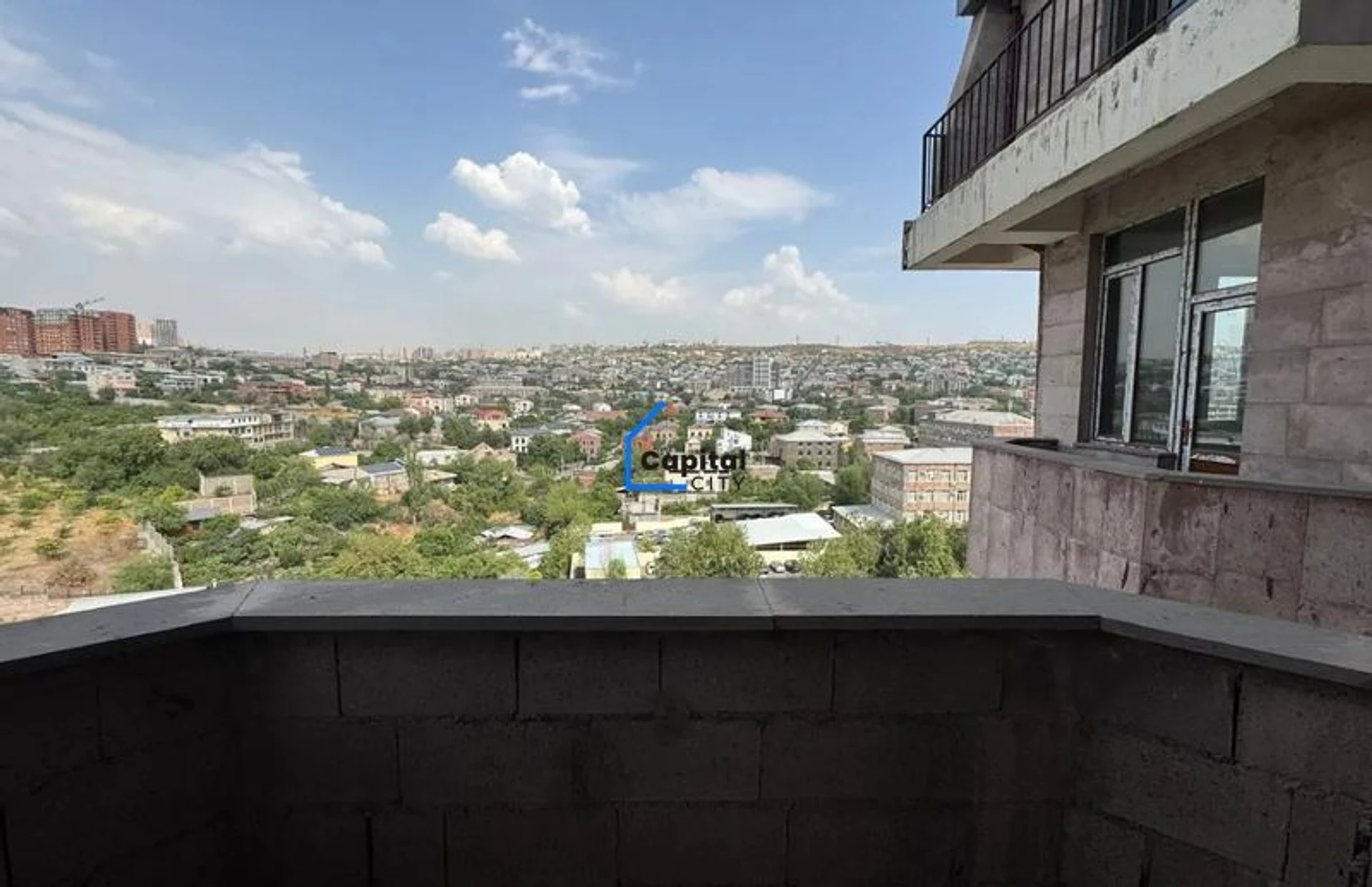 Նորակառույց 5 սենյականոց բնակարան վաճառքի Արմենակ Արմենակյանի փողոցում, Նորք Մարաշում, Երևան