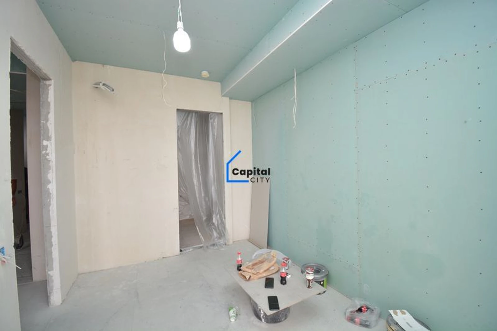 4 սենյականոց բնակարան վաճառքի Gevorg Emin Street փողոցում, Կենտրոնում, Երևան