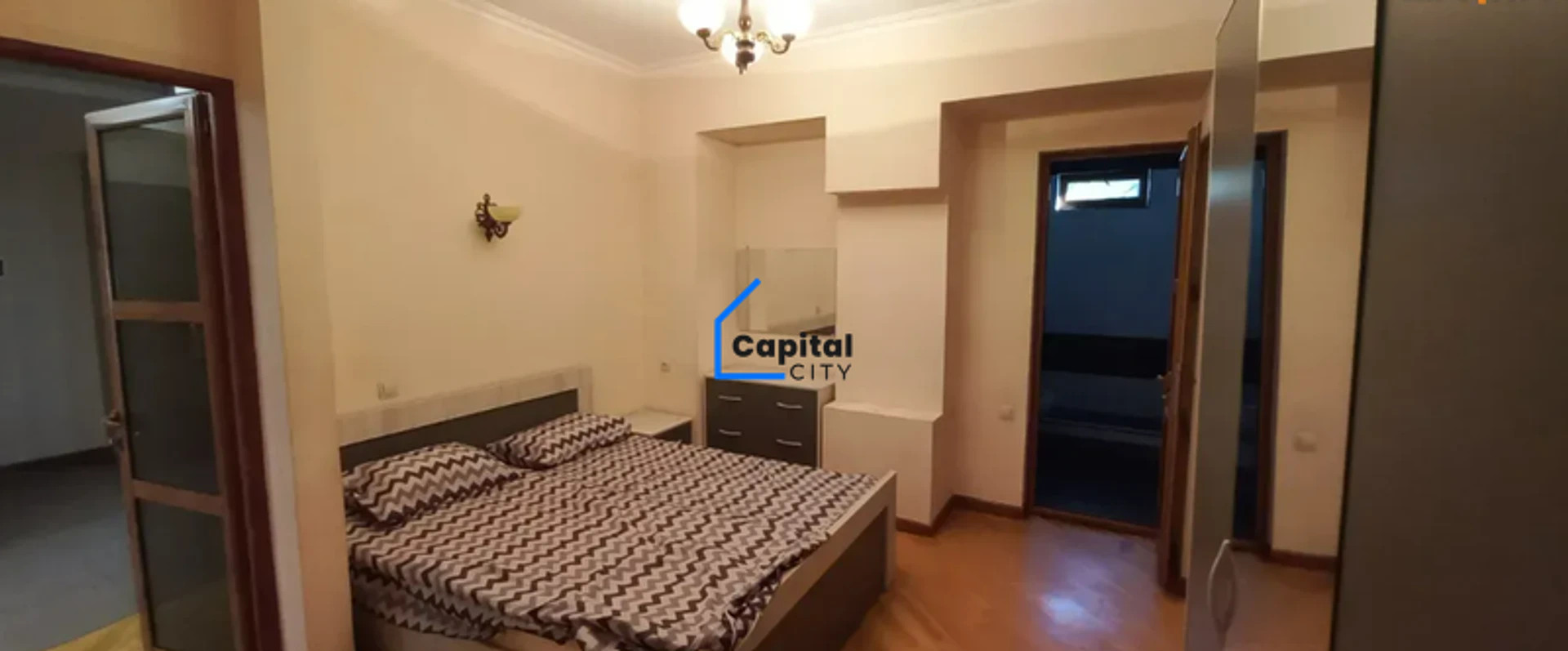 2 սենյականոց բնակարան վաճառքի Մեսրոպ Մաշտոց պողոտա փողոցում, Կենտրոնում, Երևան