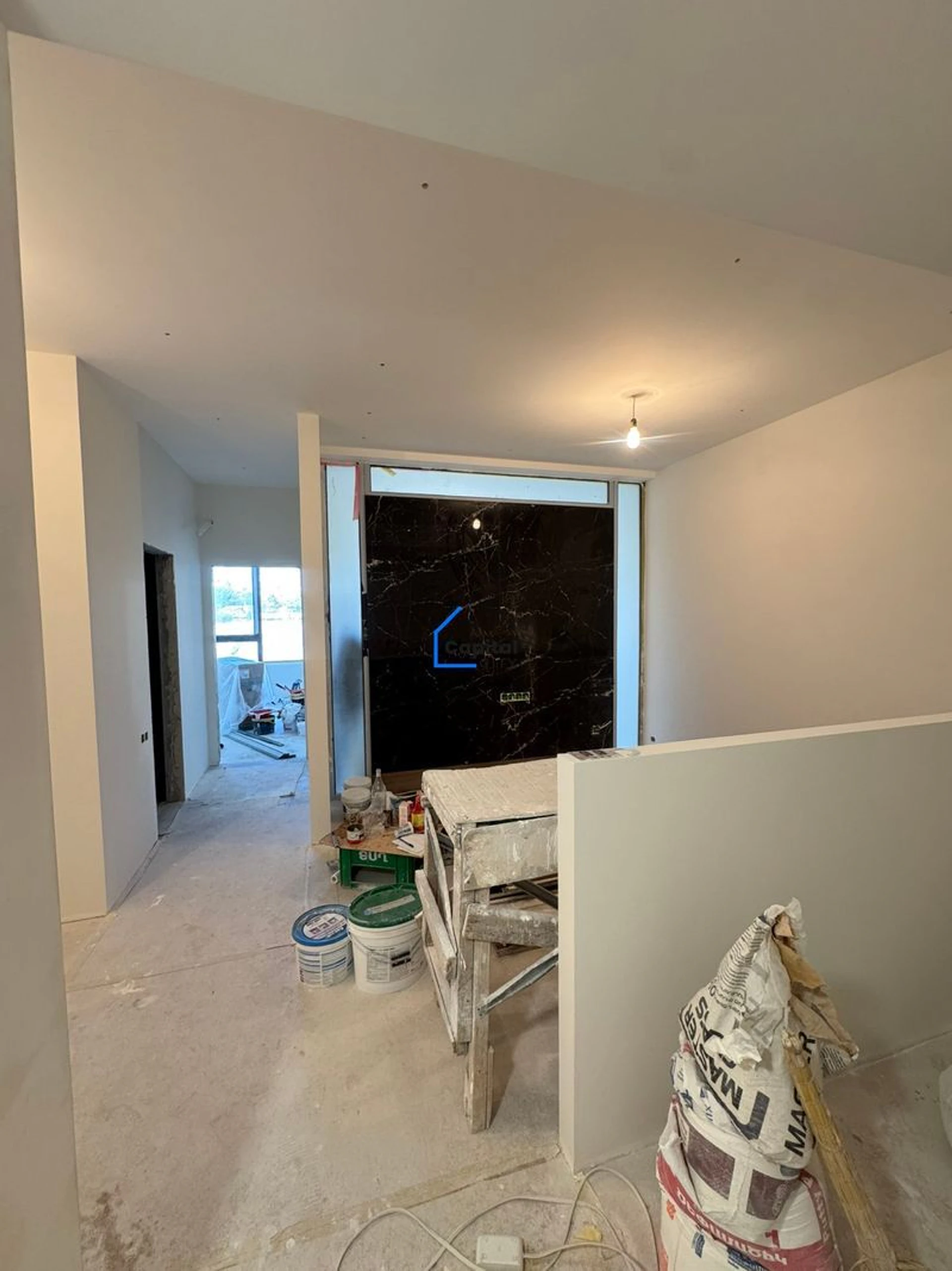 Նորակառույց 3 սենյականոց բնակարան վաճառքի Ղափանցյան փողոցում, Արաբկիրում, Երևան