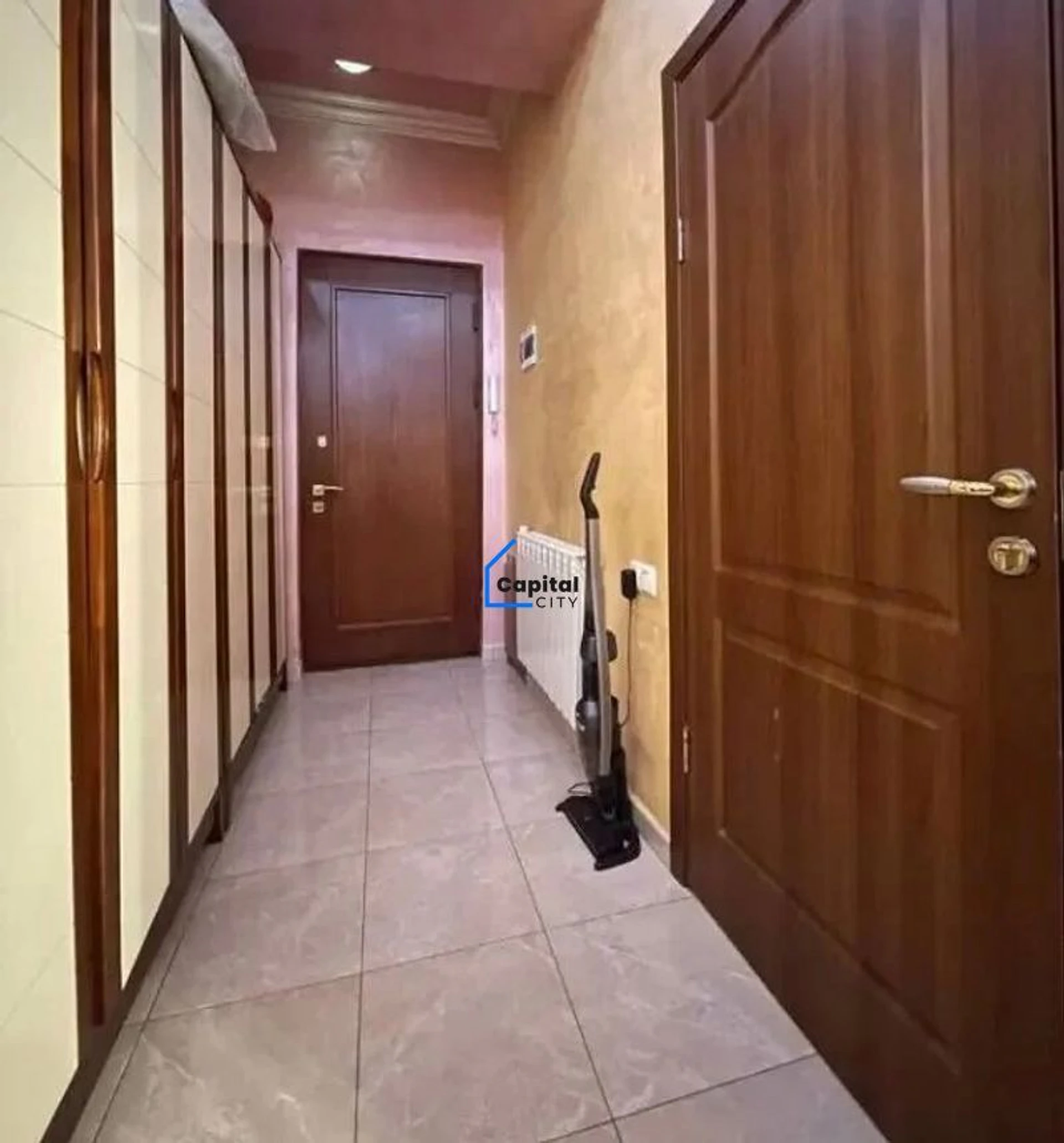 Նորակառույց 2 սենյականոց բնակարան վաճառքի Anastas Mikoyan St փողոցում, Դավիթաշենում, Երևան