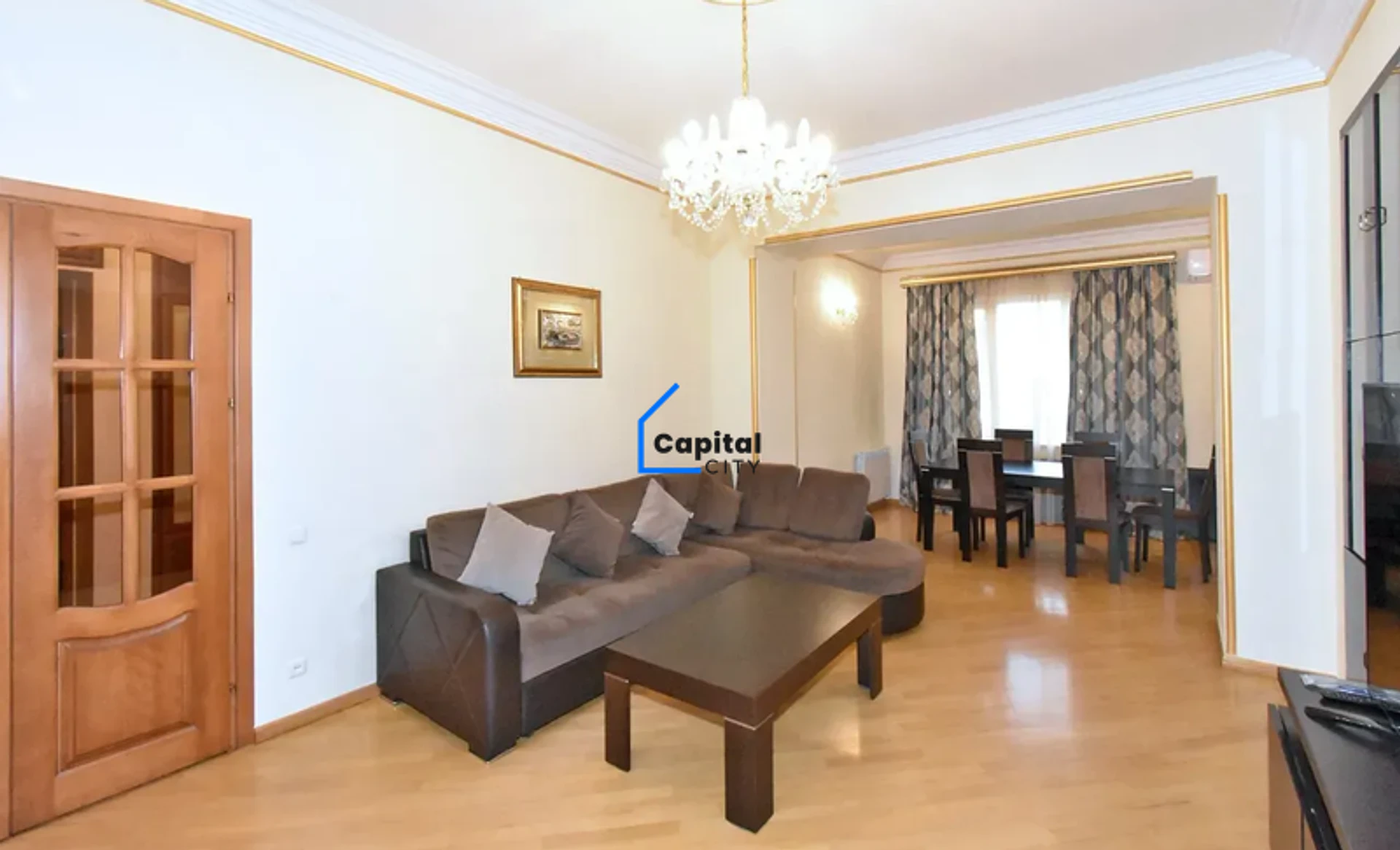 3 սենյականոց բնակարան վարձակալության Տերյան փողոցում, Կենտրոնում, Երևան