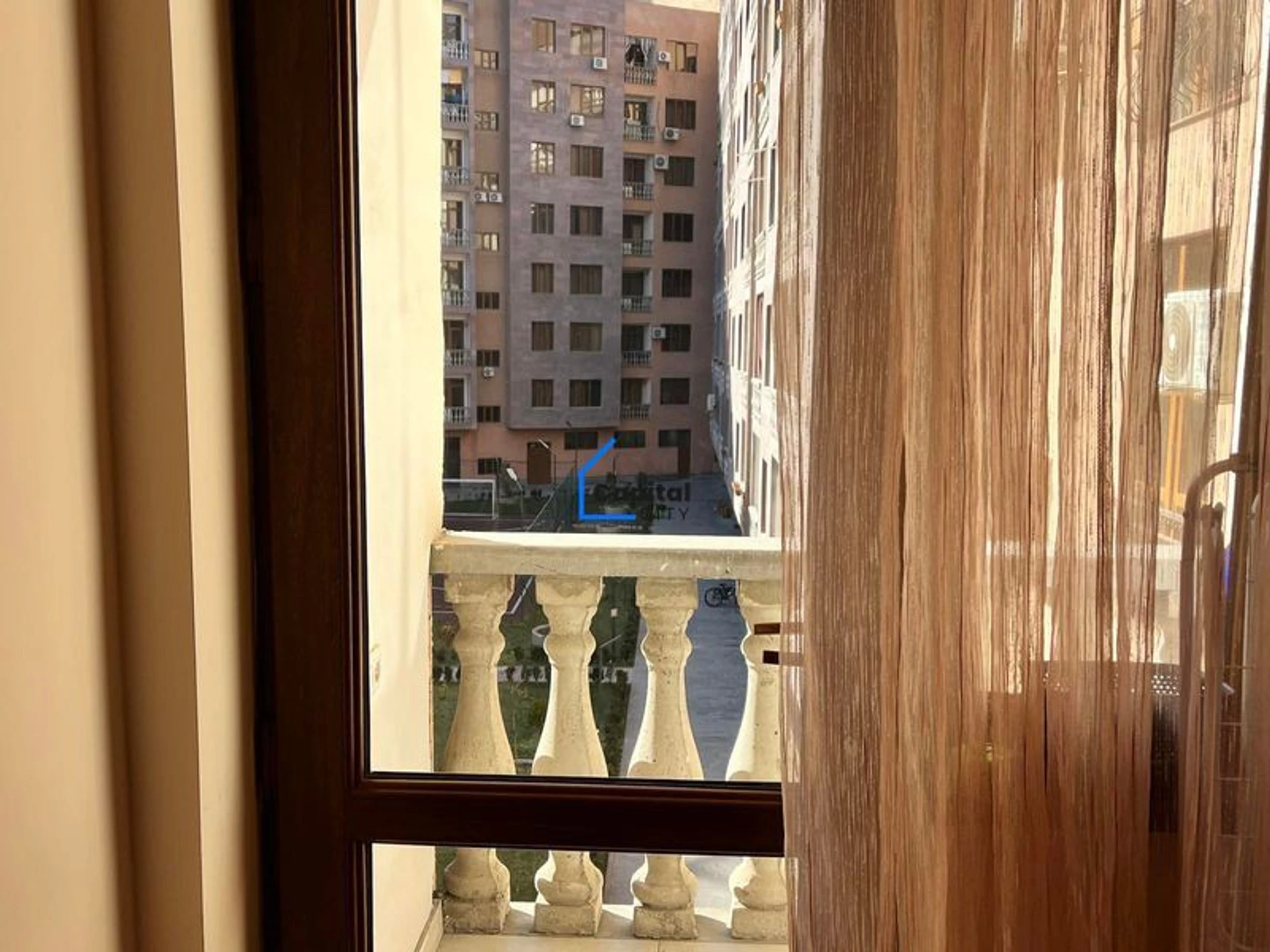 Վարձով է տրվում 3 սենյականոց բնակարան
