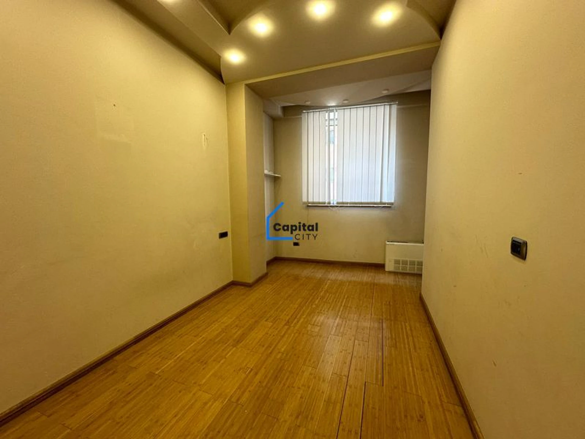 Կոմերցիոն վարձակալության Արամի փողոց