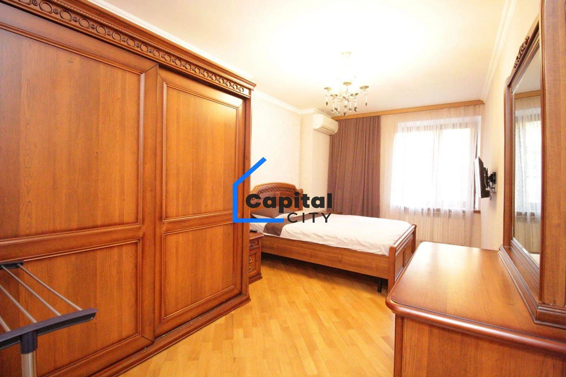 2 սենյականոց բնակարան վաճառքի Սայաթ-Նովա պողոտա փողոցում, Կենտրոնում, Երևան
