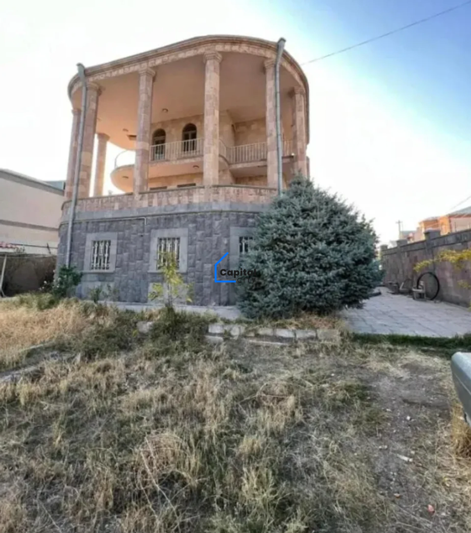 Տարածուն 6 սենյականոց առանձնատուն վաճառքի Noy փողոցում, Մալաթիա - Սեբաստիաում, Երևան
