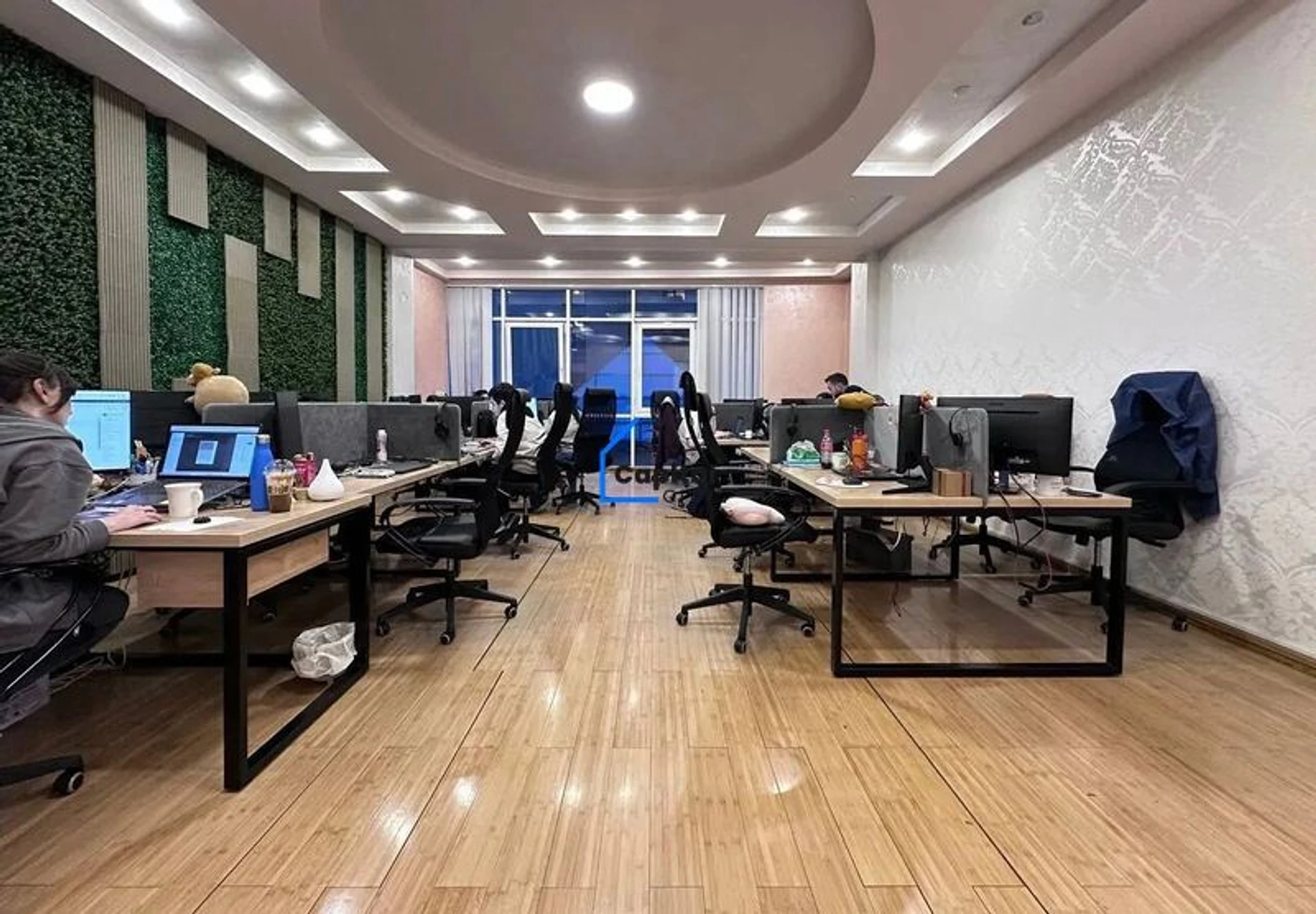 Կոմերցիոն վարձակալության Արամի փողոց