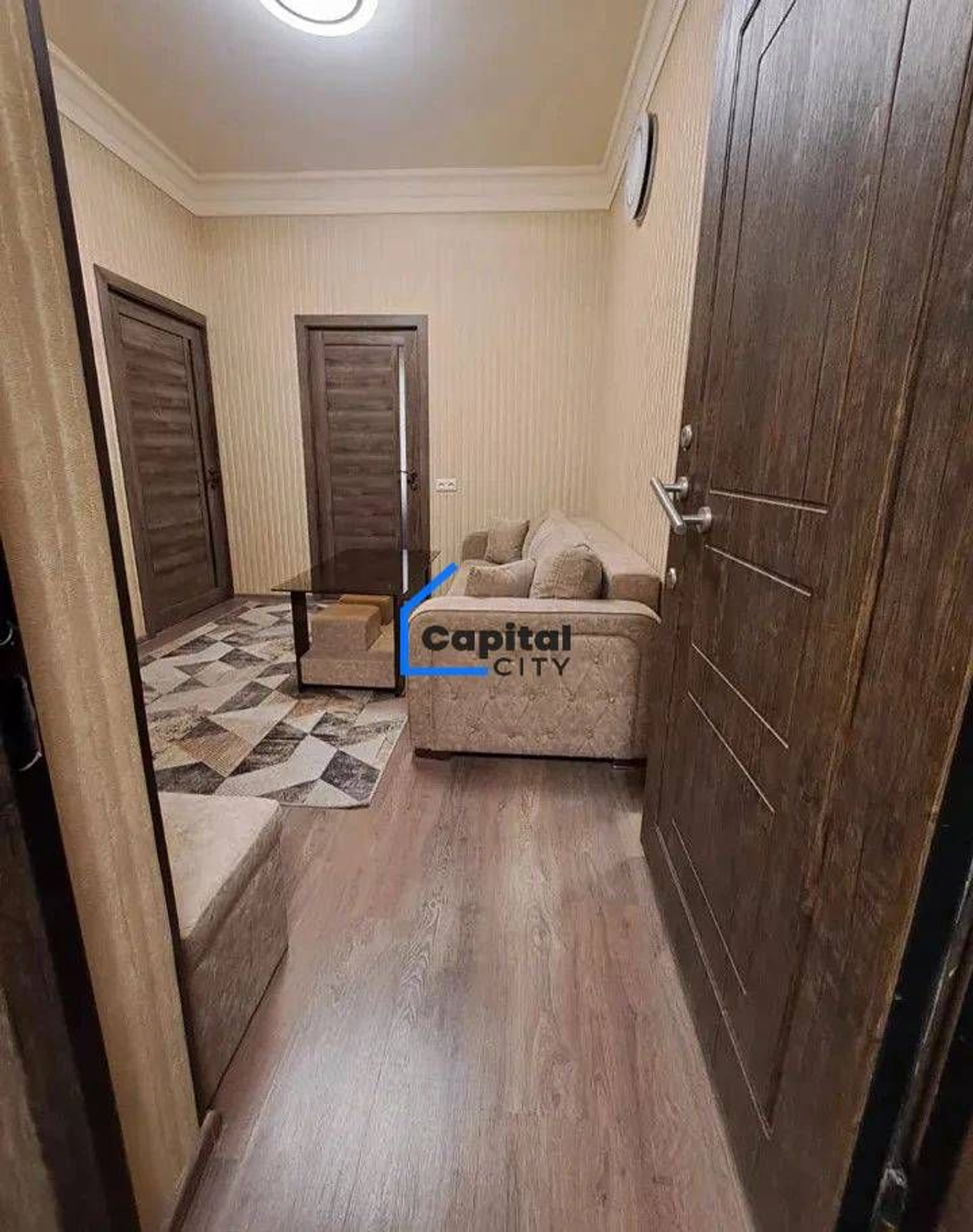 Նորակառույց 2 սենյականոց բնակարան վաճառքի Նիկողայոս Տիգրանյան փակ փողոցում, Արաբկիրում, Երևան